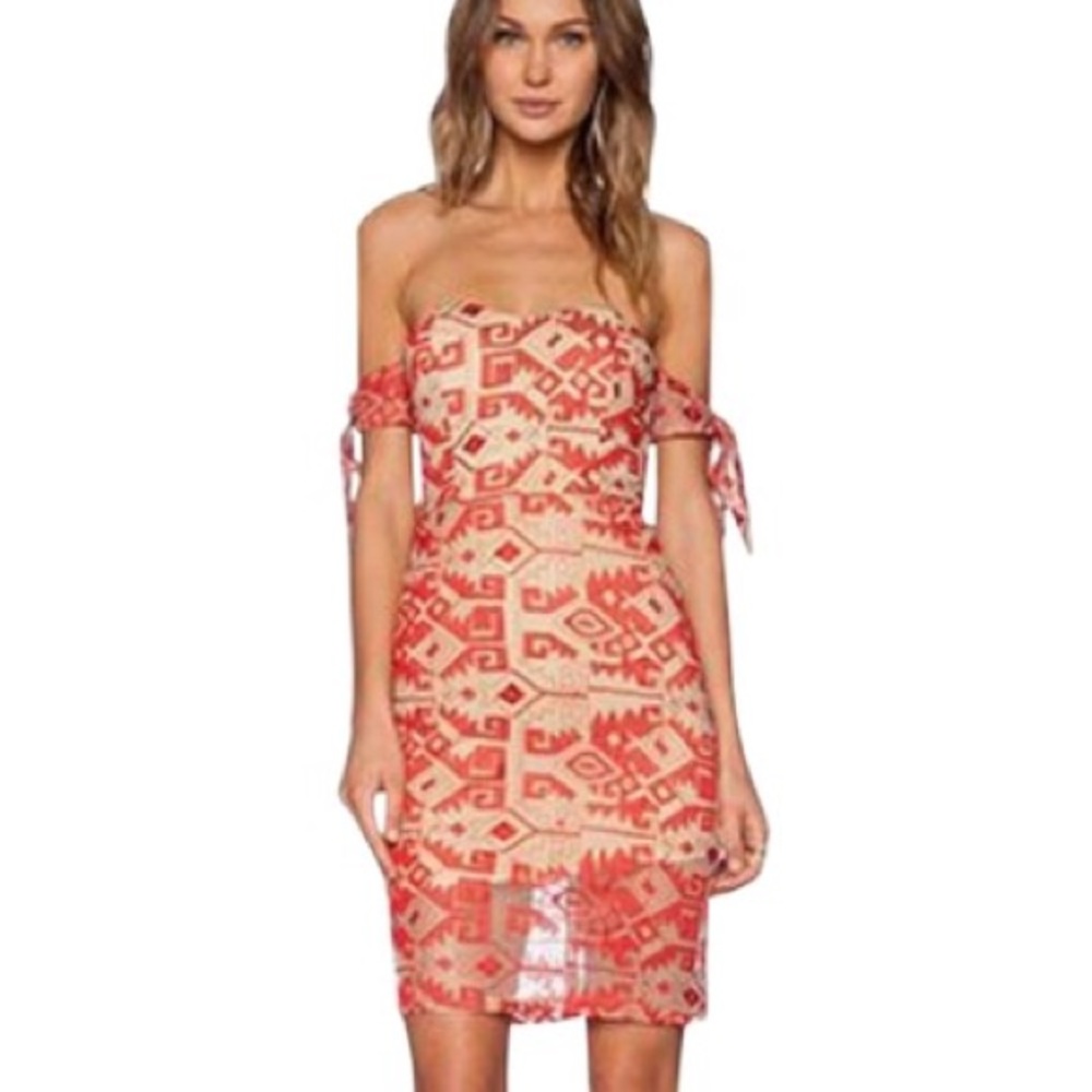 Line and dot midi dress